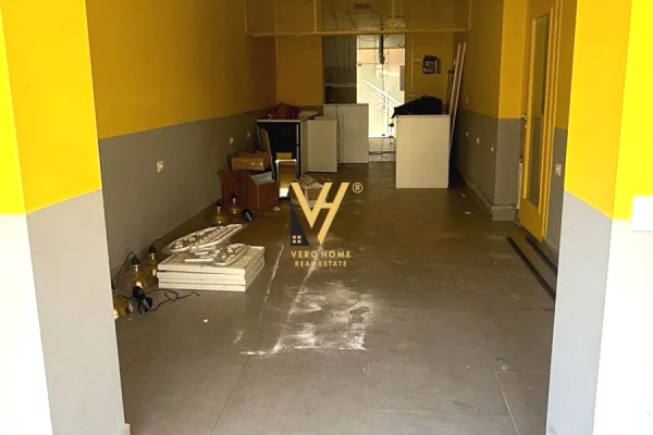 Ambient biznesi me qera 1+1 ne Tirane - 200,000 Leke