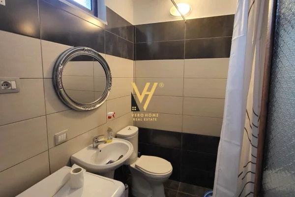 Shtepi me qera Apartament ne Tirane, 1+1, Mobilimi E mobiluar, Pagesa 530  Euro.