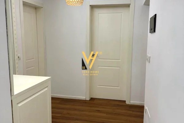 Shtepi me qera Apartament ne Tirane, 1+1, Mobilimi E mobiluar, Pagesa 500  Euro.