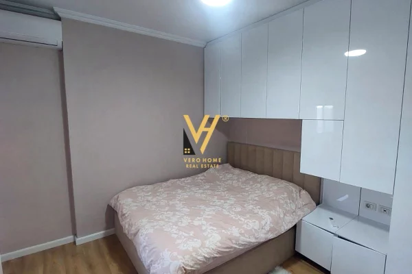 Appartamento in affitto a Tirana 2+1, Arredato