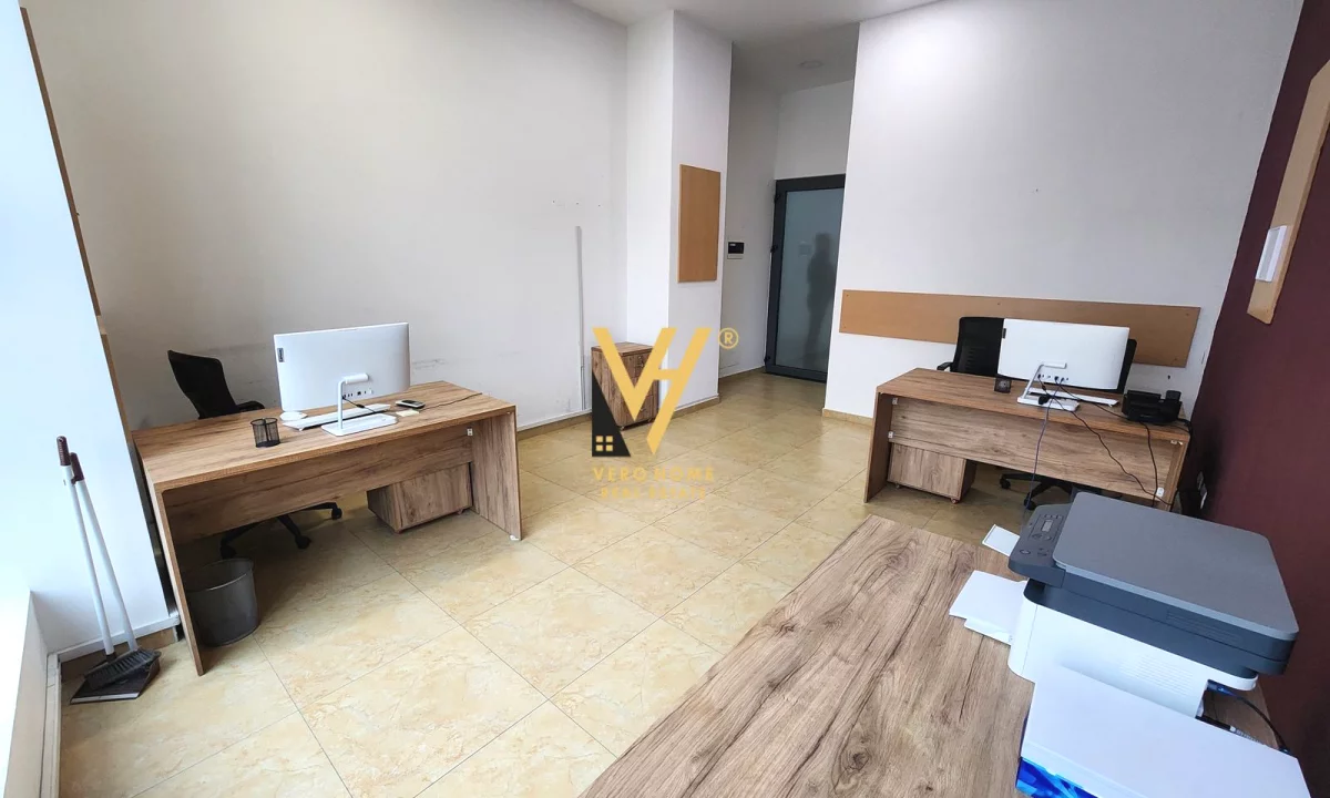 JEPET ZYRE 36 M2 ME QERA TE MYSLYM SHYRI 47.000 LEKE