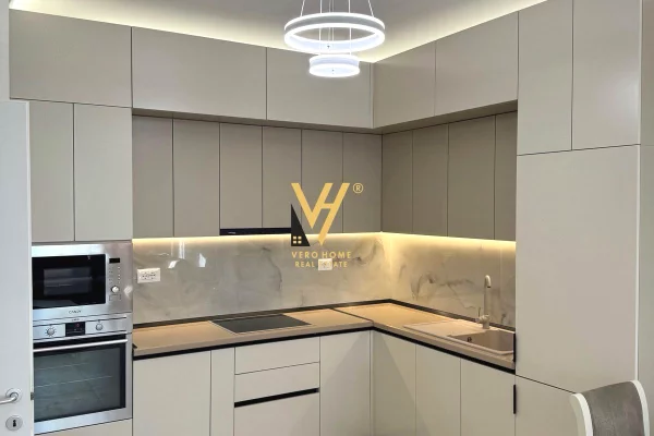 Appartamento in affitto a Tirana 1+1, Arredato