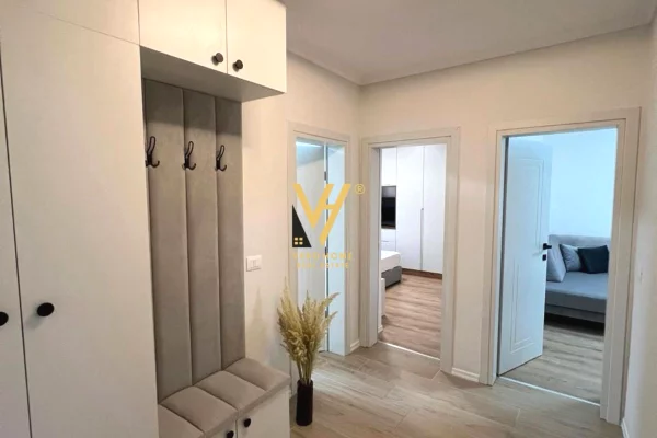 Appartamento in affitto a Tirana 2+1, Arredato