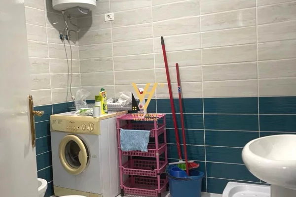 Appartamento in affitto a Tirana 1+1, Arredato