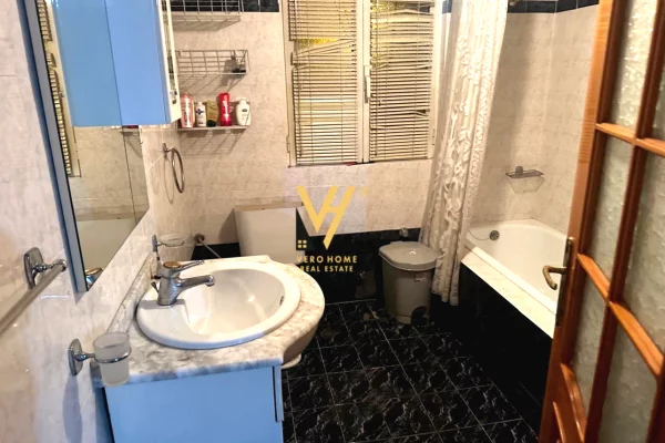 Casa privata/Indipendente in affitto a Tirana 6+1, Vuoto