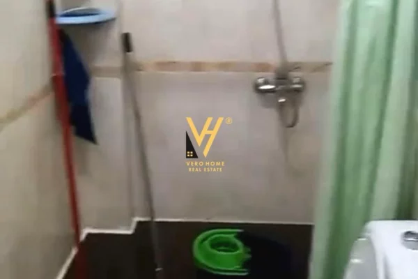 Shtepi me qera Apartament ne Tirane, 3+1, Mobilimi E mobiluar, Pagesa 70,000  Leke.