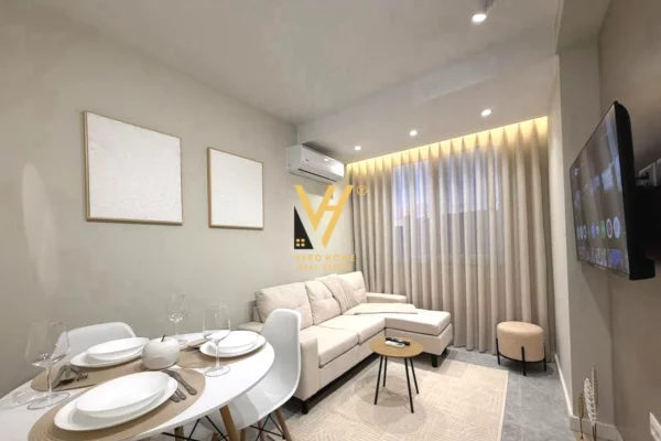 Appartamento in vendita a Tirana Garsoniere, Arredato