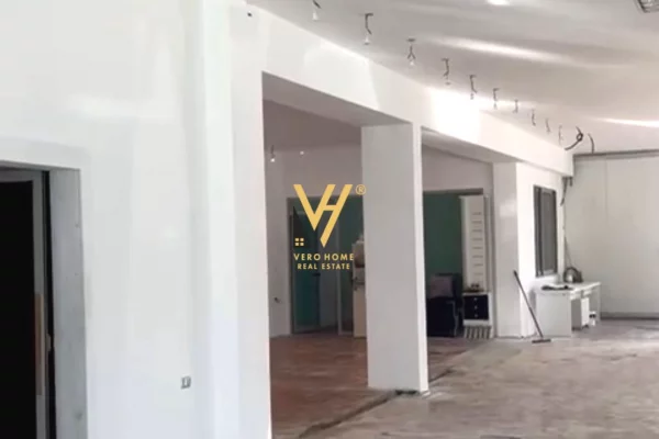 JEPET AMBIENT BIZNESI 800 M2 TE AUT.TR-DR 400.000 LEKE