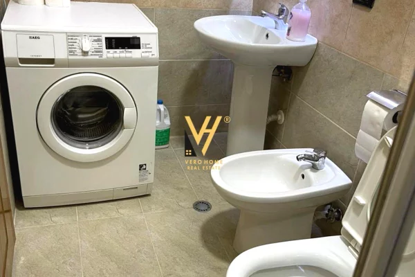 Appartamento in affitto a Tirana 2+1, Arredato