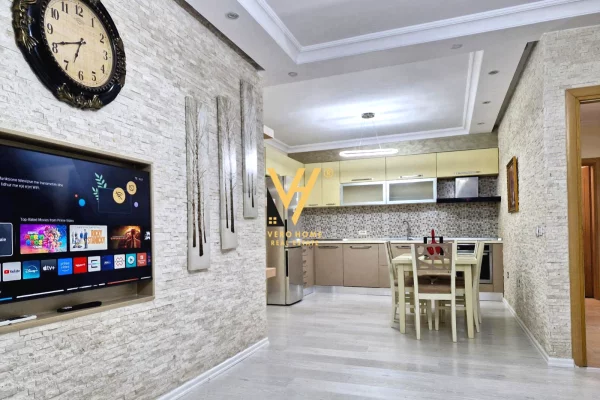 Appartamento in vendita a Tirana 3+1, Arredato