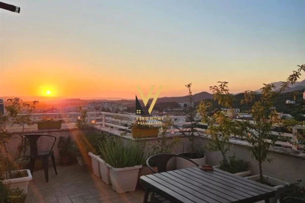 JEPET ZYRE 400 M2 ME QERA NE LINZE 2.500 EURO