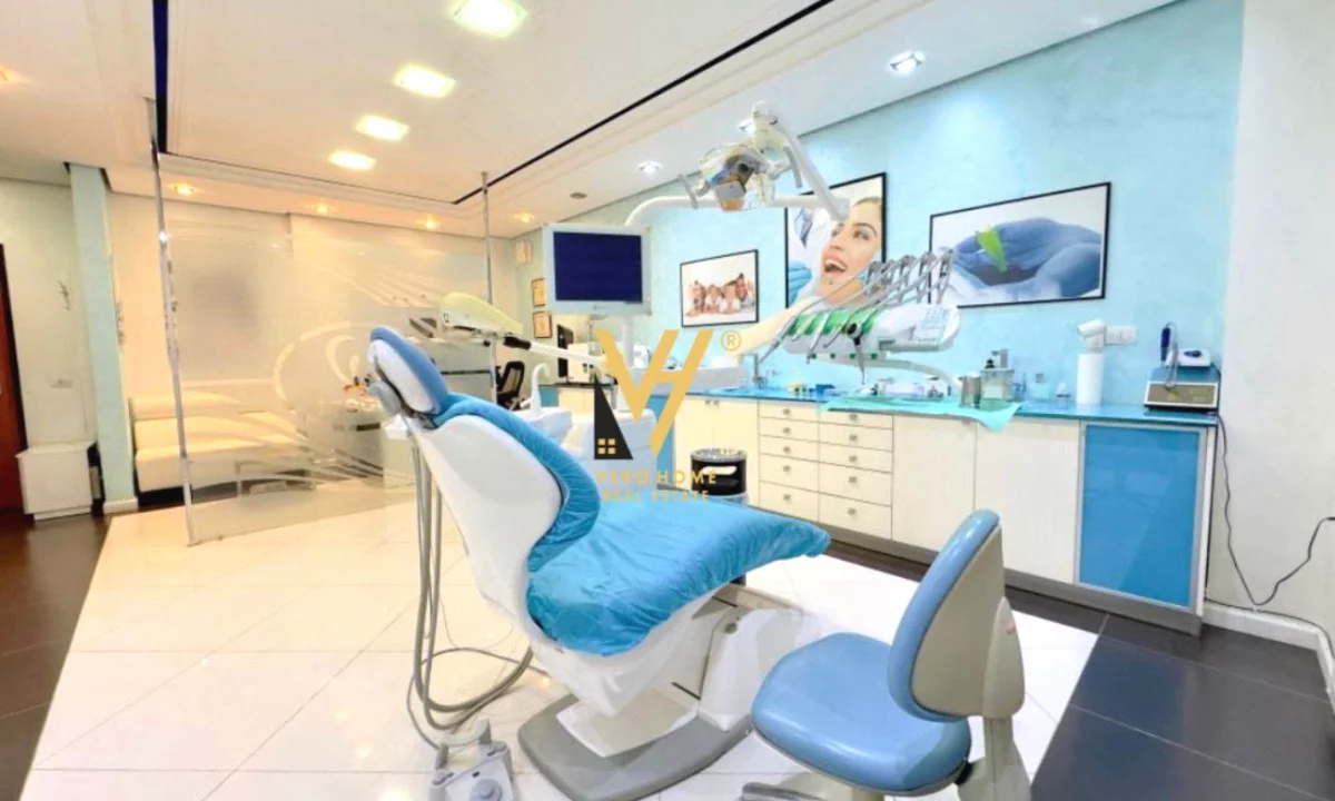 JEPET KLINIKE DENTARE ME QIRA TE TREGU ELEKTRIK 800 EURO