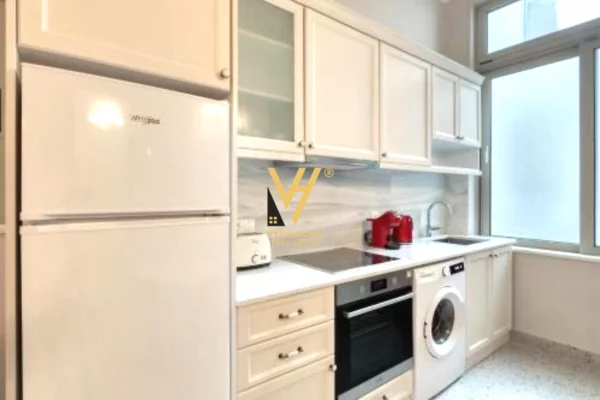 Shtepi me qera Apartament ne Tirane, 2+1, Mobilimi E mobiluar, Pagesa 60,000  Leke.